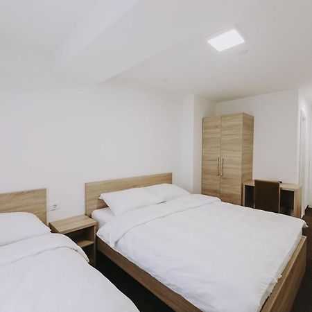 Hotel Tanja Banja Luka Exteriör bild