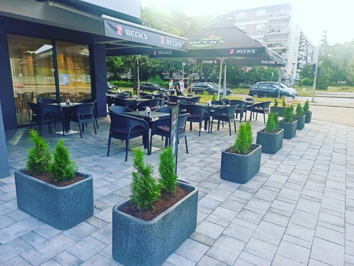 Hotel Tanja Banja Luka Exteriör bild
